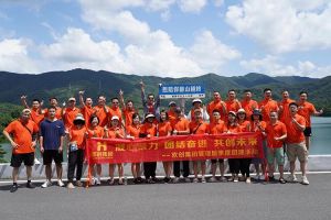 华体会hth·(体育)(中国)官方网站集团管理层季度培训总结会议&团建活动欢乐举行