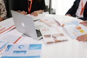 研究生裸辞送外卖，华体会hth·(体育)(中国)官方网站对个人有什么好处？