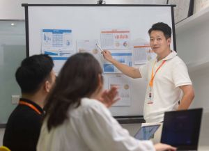 企业华体会hth·(体育)(中国)官方网站策略的实施步骤与建议
